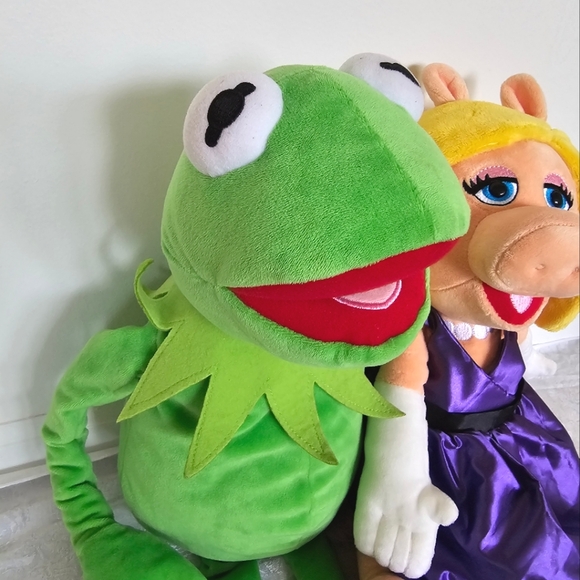 Disney Miss Piggy & Kermit the Frog Muppets Stuffies- EUC! - Picture 14 of 16